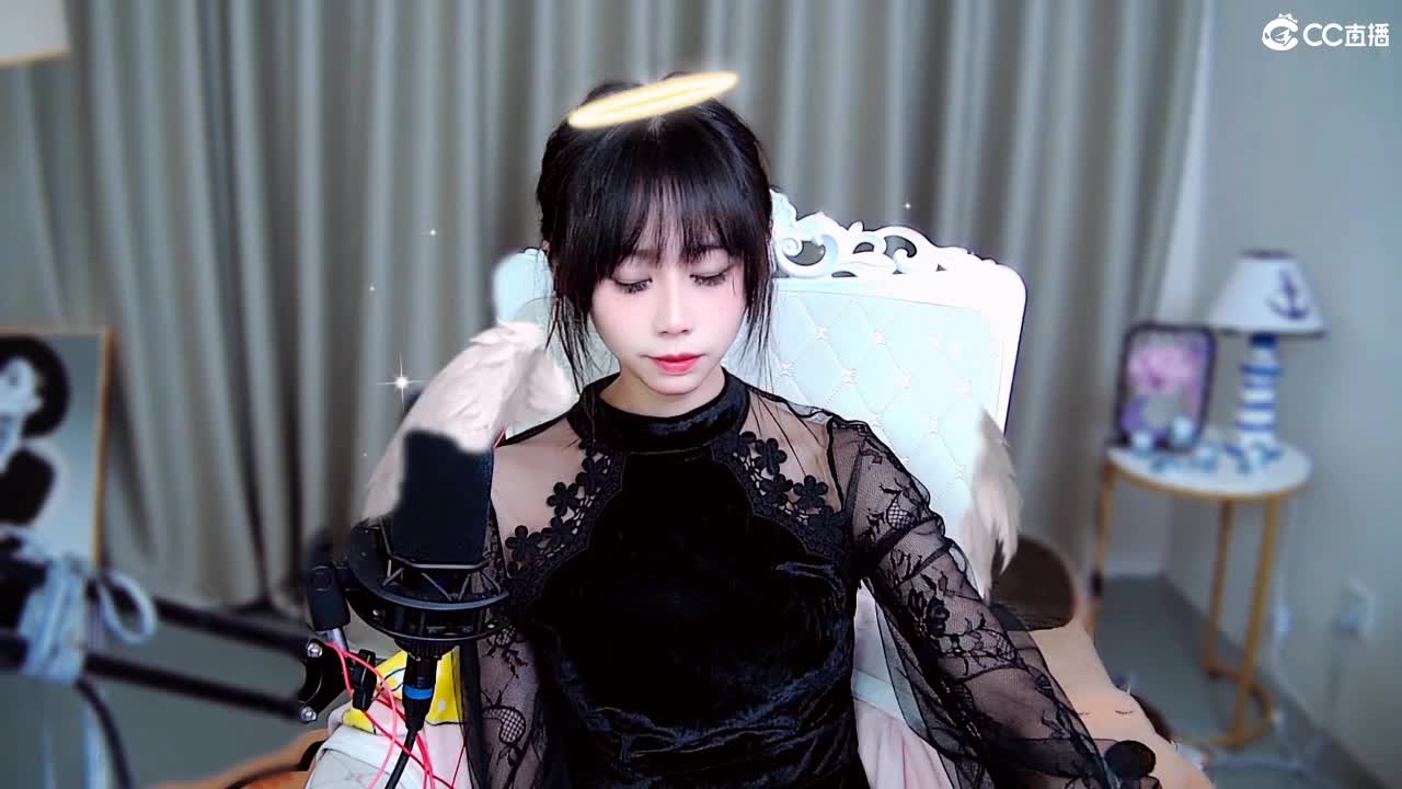 人少，好撩。 第1段