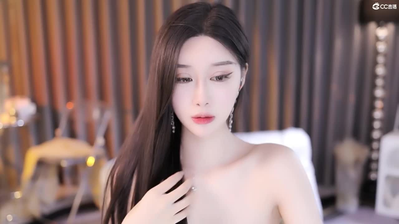 白金瀚头牌舞女 第1段