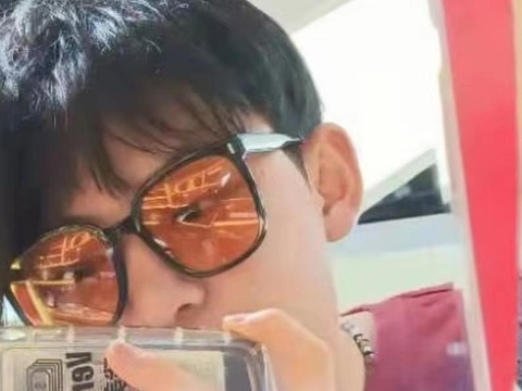 进来开始我们的故事~