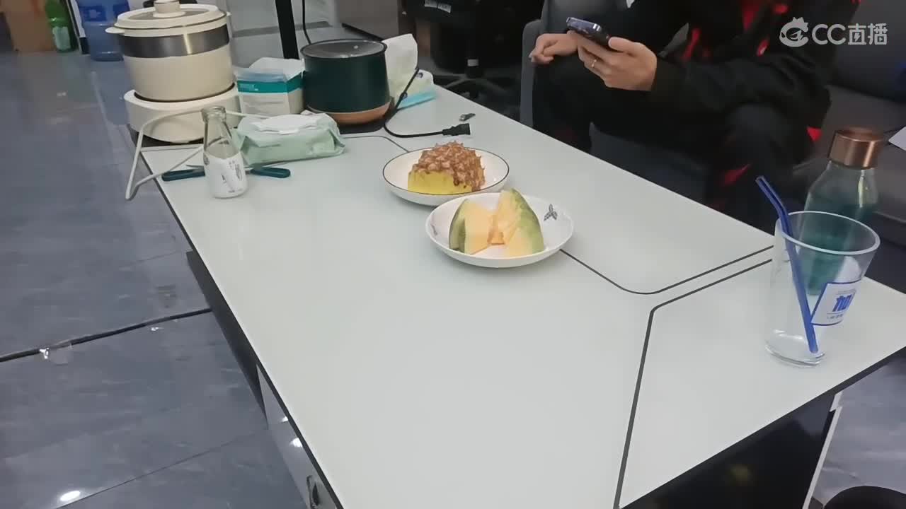 兄弟萌来了 第1段