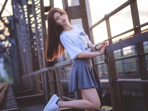少爷，夫人终于肯直播了