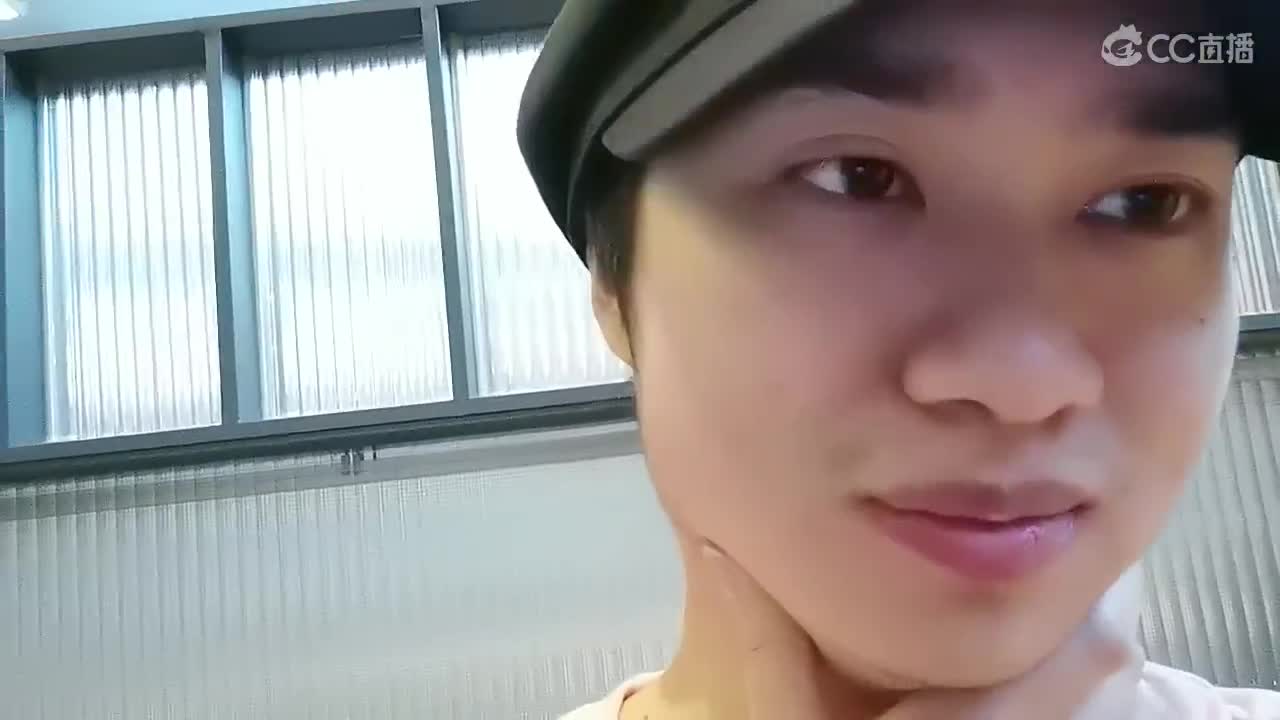 快乐的年轻人 第1段