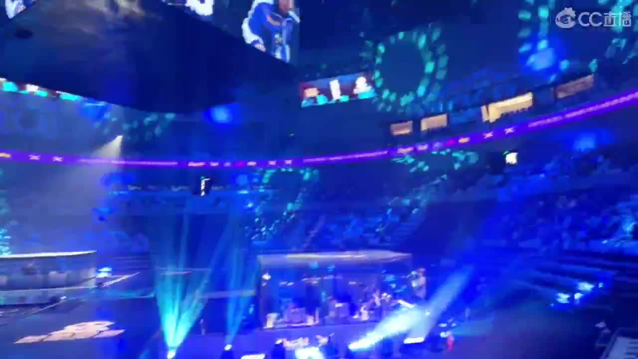 感受下群雄现场吧 第1段