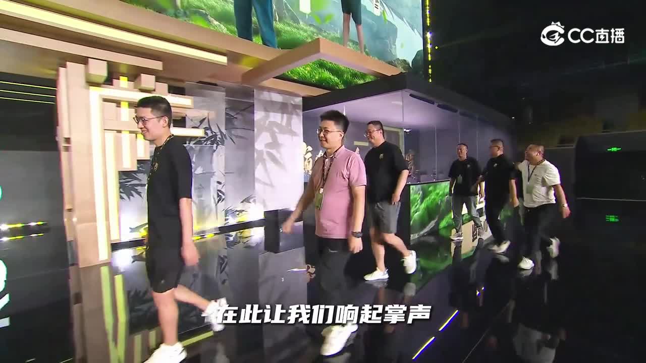 夺冠捧杯时刻V3