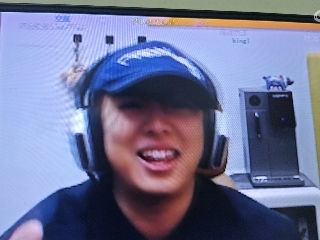 眼红的圣影的直播