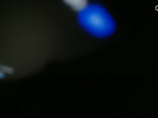 距离你只有一个屏幕